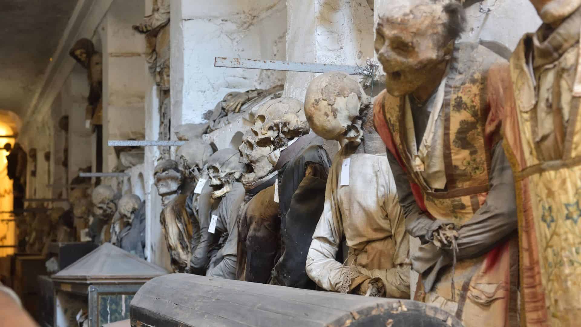 Sala interna delle Catacombe dei Cappuccini