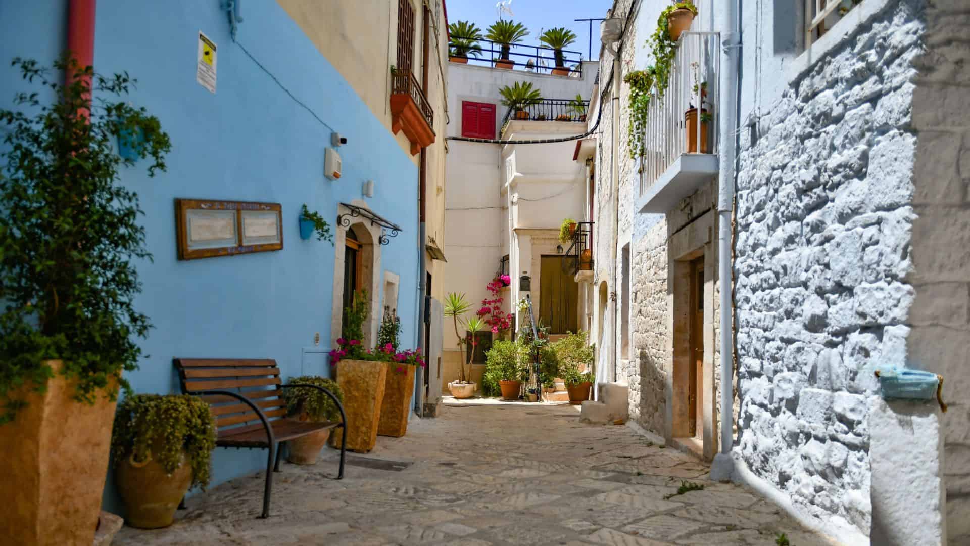 Stradina di Casamassima