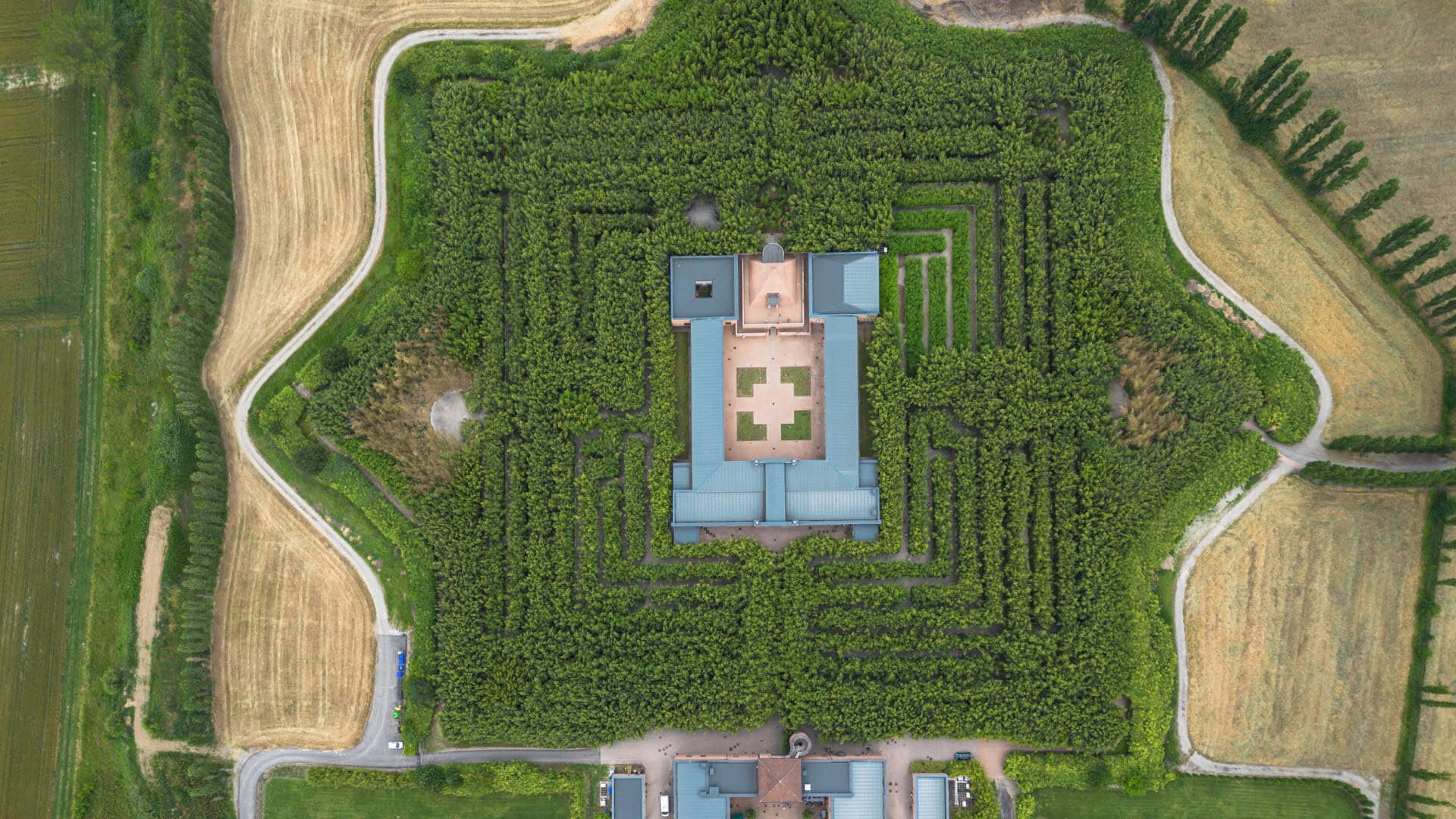 Vista aerea del Labirinto della Masone a Parma