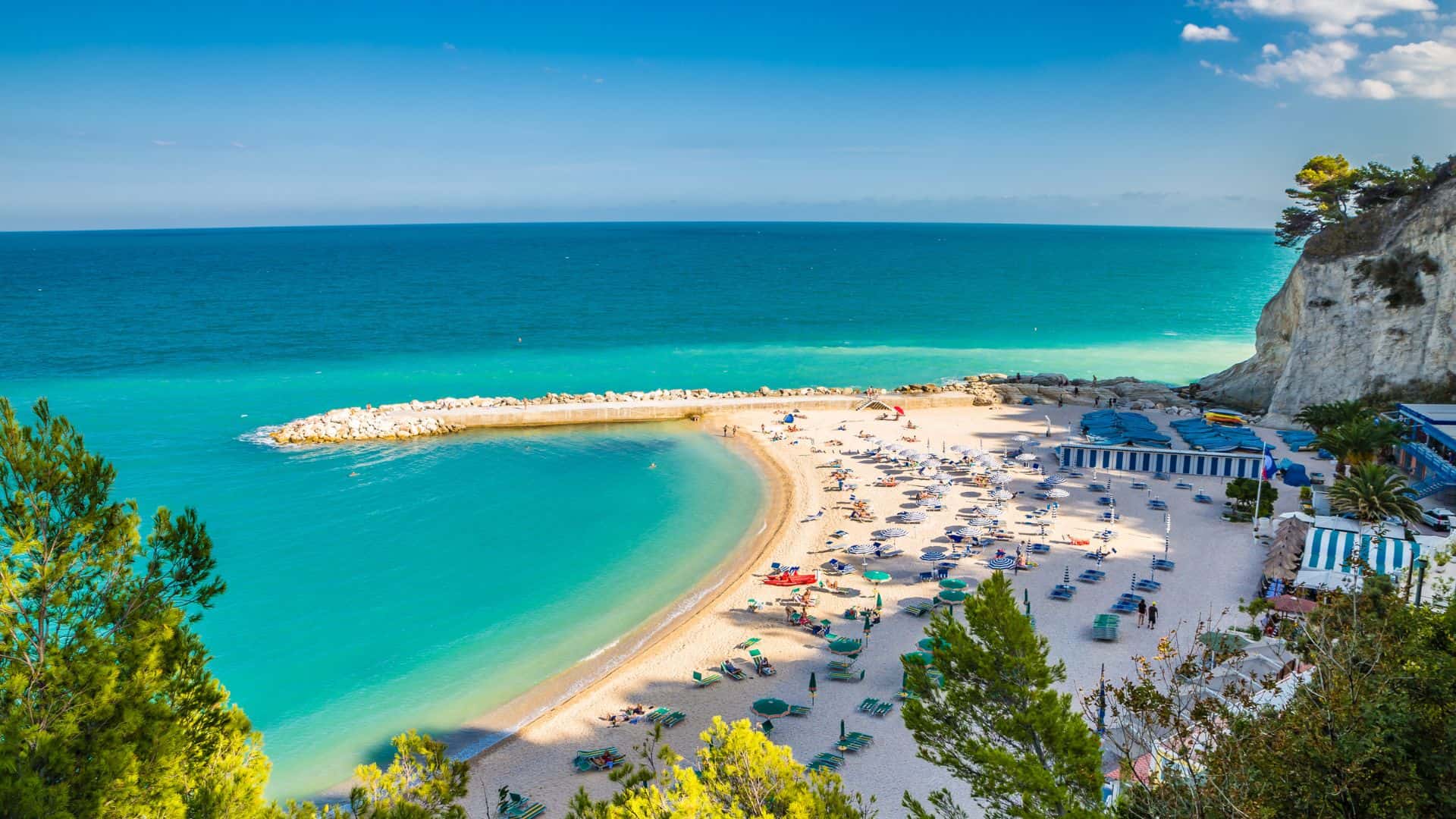 Panoramica della spiaggia Urbani