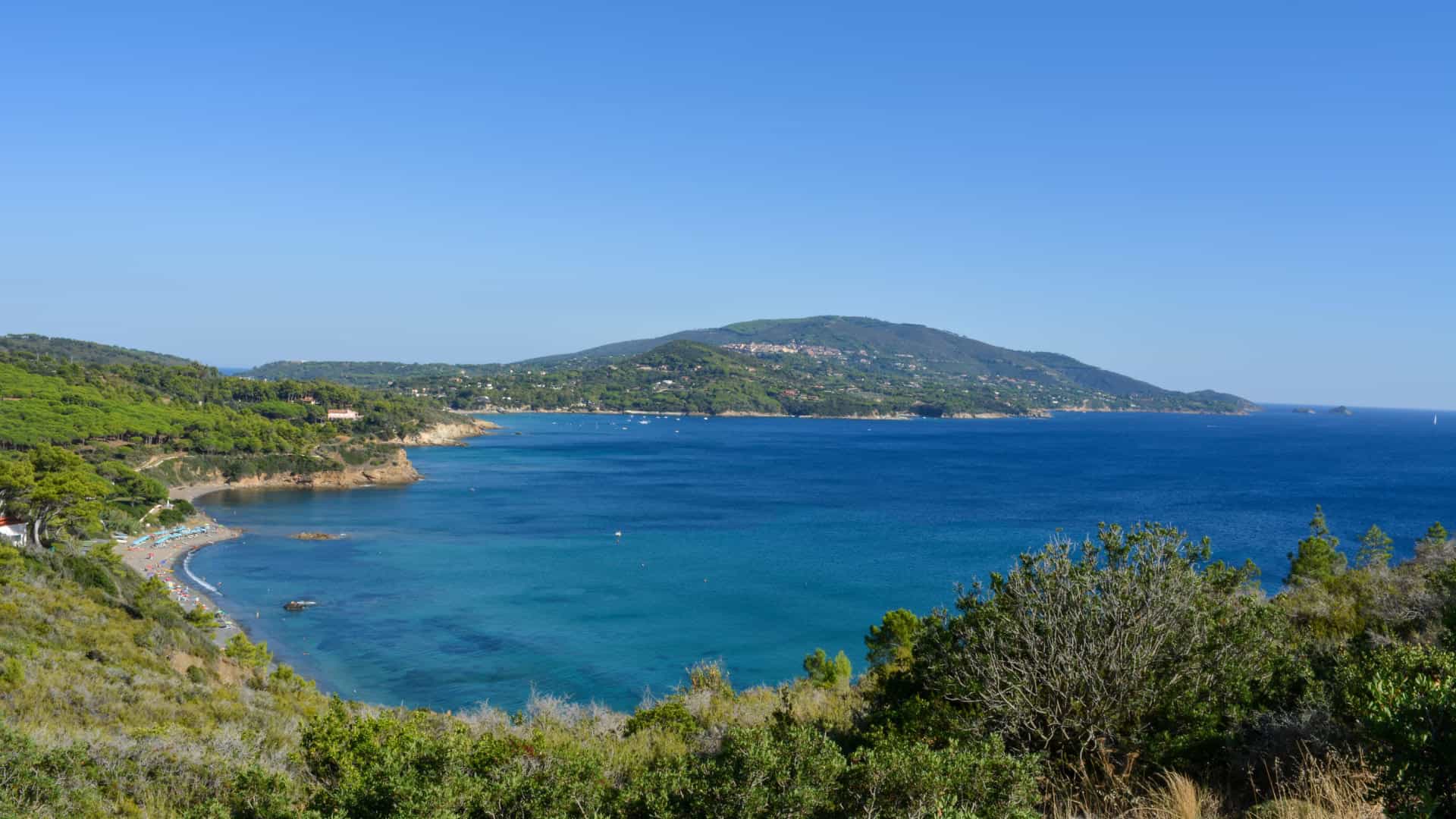 Vista panoramica su Spiaggia di Norsi all'Isola d'Elba