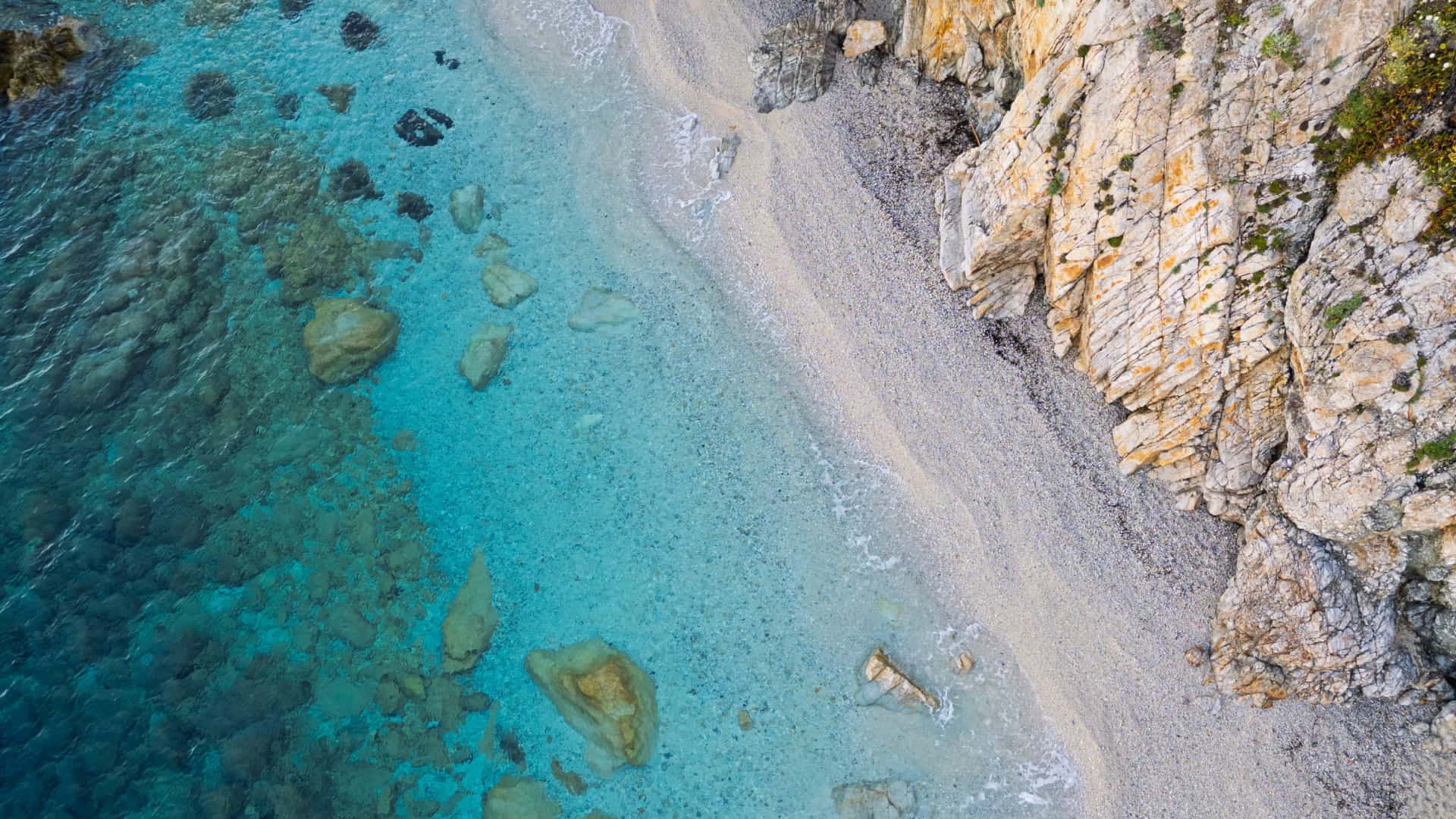 Vista aerea della spiaggia di Sansone