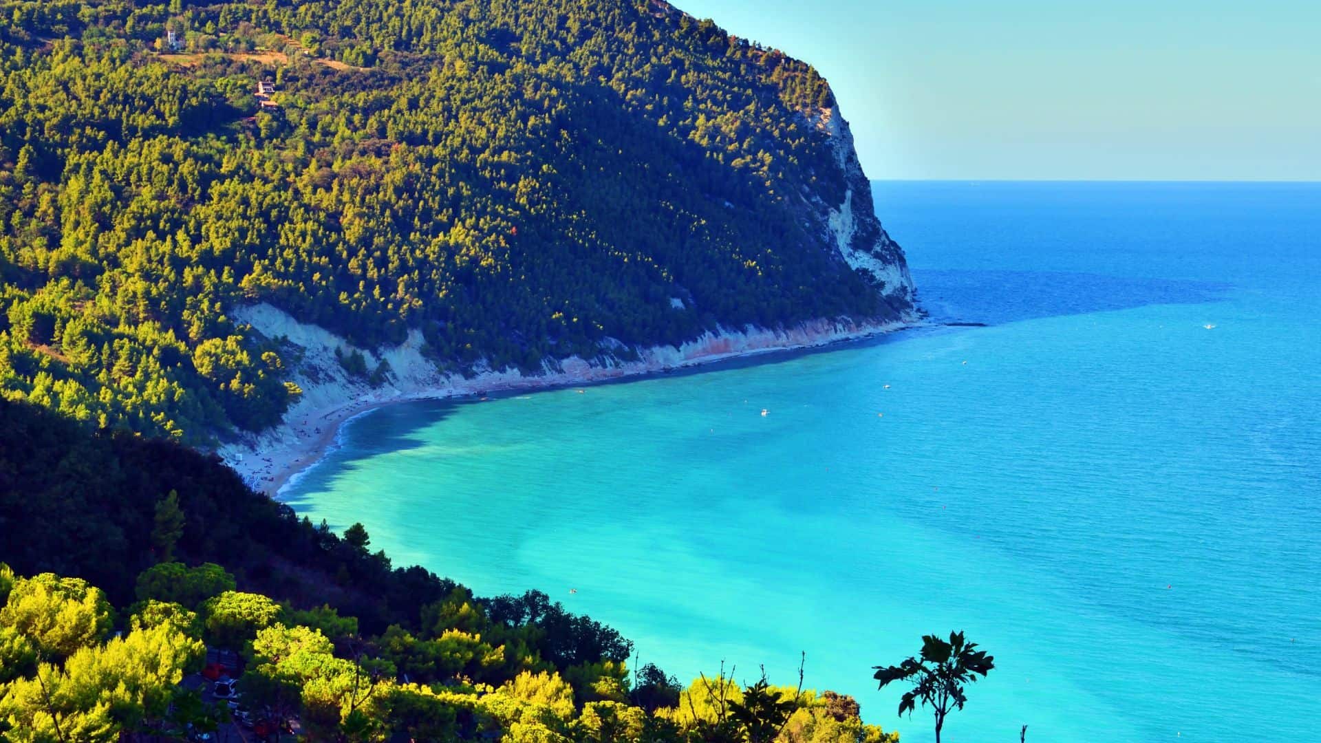 La spiaggia di Sirolo nelle Marche